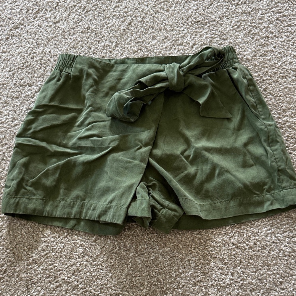 Splendid Olive Tie-Belt High Waist Shorts